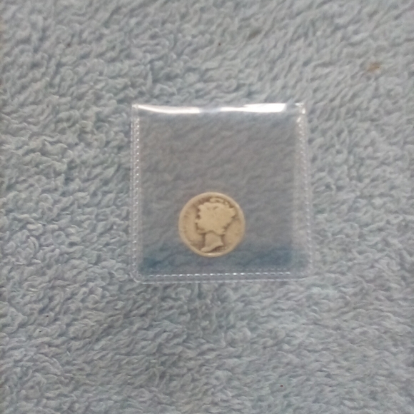 1923 Liberty Dime - Picture 2 of 3
